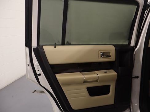 Used 2019 Ford Flex SEL w/ Equipment Group 202A image 11