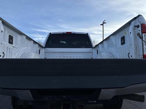 Used 2017 Ford F250 XL w/ Power Equipment Group image 10