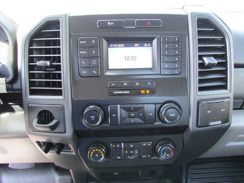 Used 2021 Ford F250 XL w/ Power Equipment Group RWD image 21