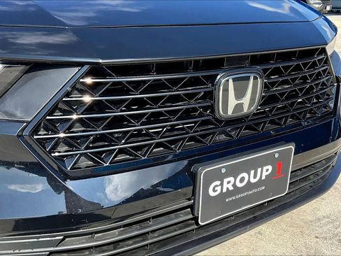 Used 2024 Honda Accord Sport image 57