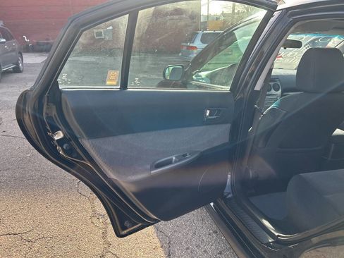 Used 2004 MAZDA MAZDA6 s w/ Bose Audio Pkg image 18