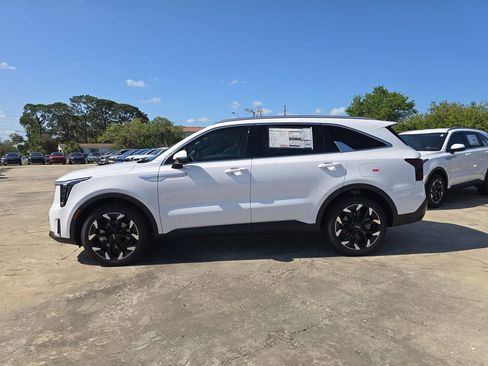 New 2026 Kia Sorento EX FWD image 5