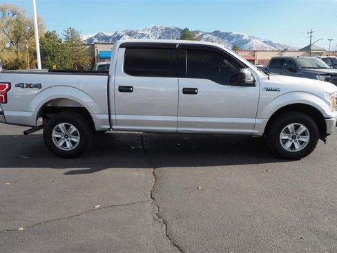 Used 2018 Ford F150 XLT image 4
