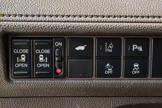 Used 2020 Honda Odyssey Elite image 23