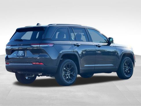 New 2026 Jeep Grand Cherokee Altitude AWD/4WD image 7