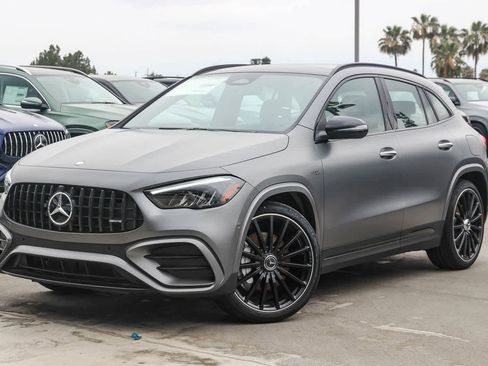 New 2026 Mercedes-Benz GLA 35 AMG 4MATIC image 1