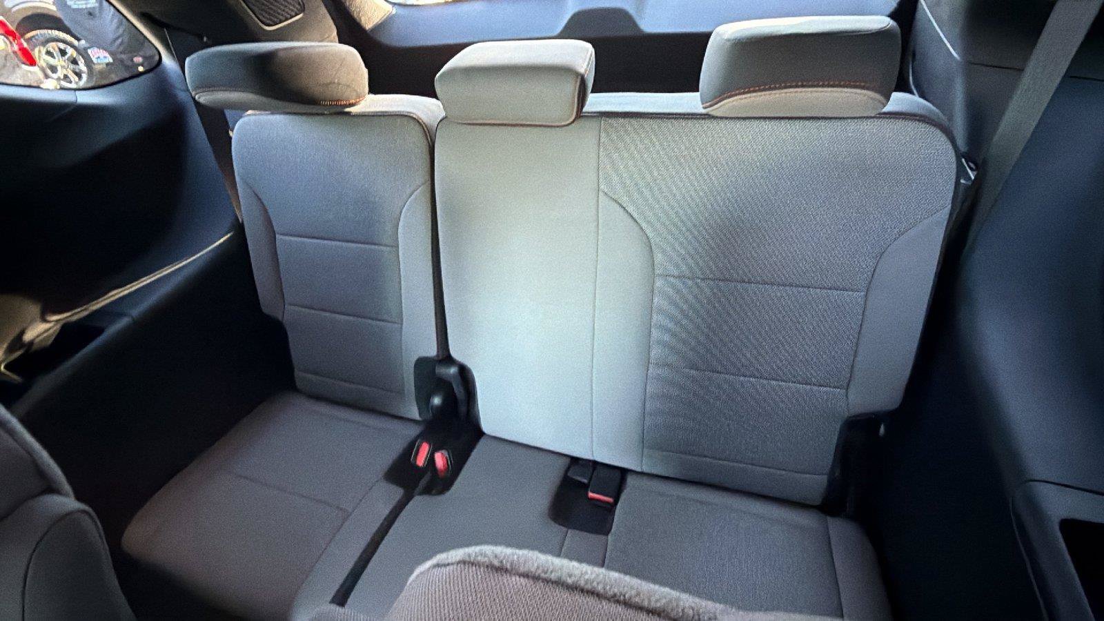 New 2027 Chevrolet Traverse LT FWD image 20