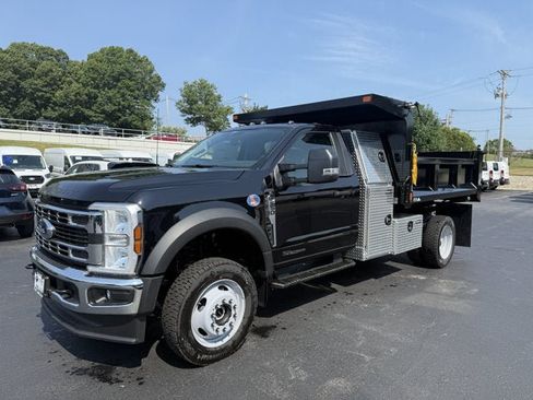 New 2026 Ford F550 4x4 Regular Cab Super Duty image 3