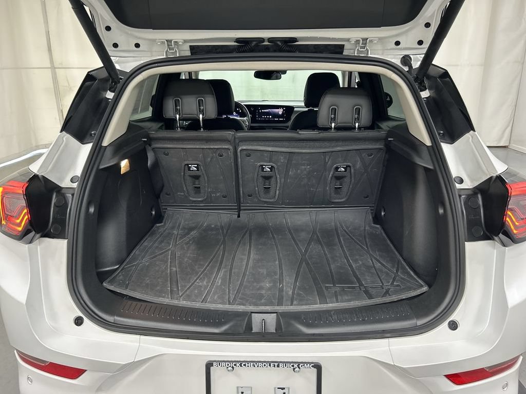 Certified 2024 Buick Encore GX Avenir w/ Avenir Convenience Package AWD/4WD image 21