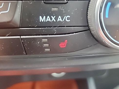 Certified 2024 Ford Maverick XLT w/ XLT Luxury Package image 53