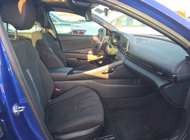 Used 2026 Hyundai Elantra SEL Sport Premium FWD image 8