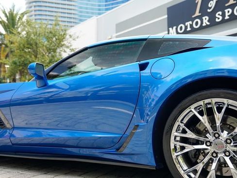Used 2016 Chevrolet Corvette Z06 w/ 3LZ Preferred Equipment Group RWD image 20