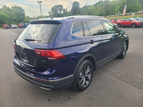 Used 2024 Volkswagen Tiguan SE AWD/4WD image 6