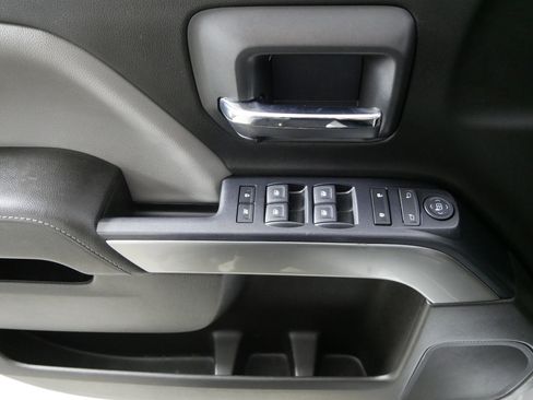 Used 2018 Chevrolet Silverado 1500 LT w/ All Star Edition image 19