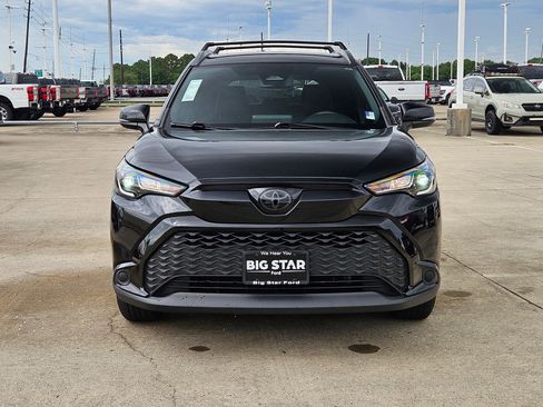 Used 2024 Toyota Corolla Cross AWD Hybrid image 11
