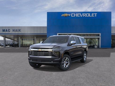 New 2026 Chevrolet Suburban Premier w/ Sun And Tow Package AWD/4WD image 8