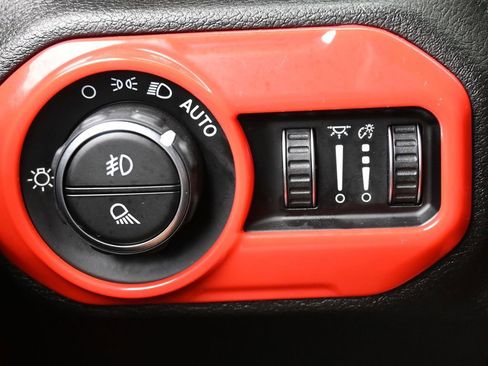 Certified 2021 Jeep Gladiator Overland w/ Popular Equipment Package image 19