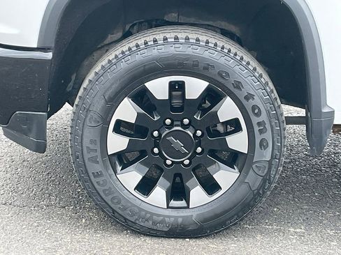 Used 2020 Chevrolet Silverado 2500 Custom w/ Custom Value Package image 34