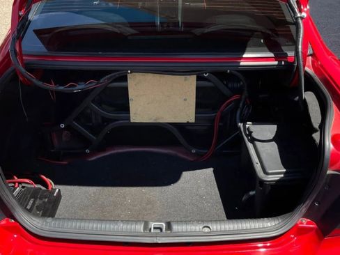 Used 2005 Pontiac GTO image 13