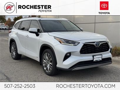 Used 2022 Toyota Highlander Platinum