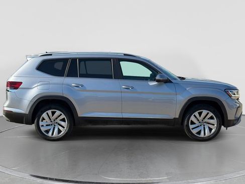Used 2021 Volkswagen Atlas SEL AWD/4WD image 2