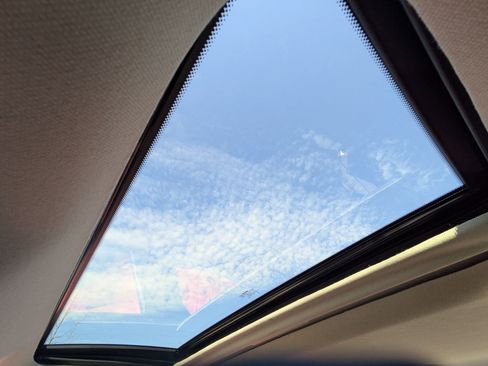 New 2026 Nissan Sentra SR w/ SR Premium Package image 24