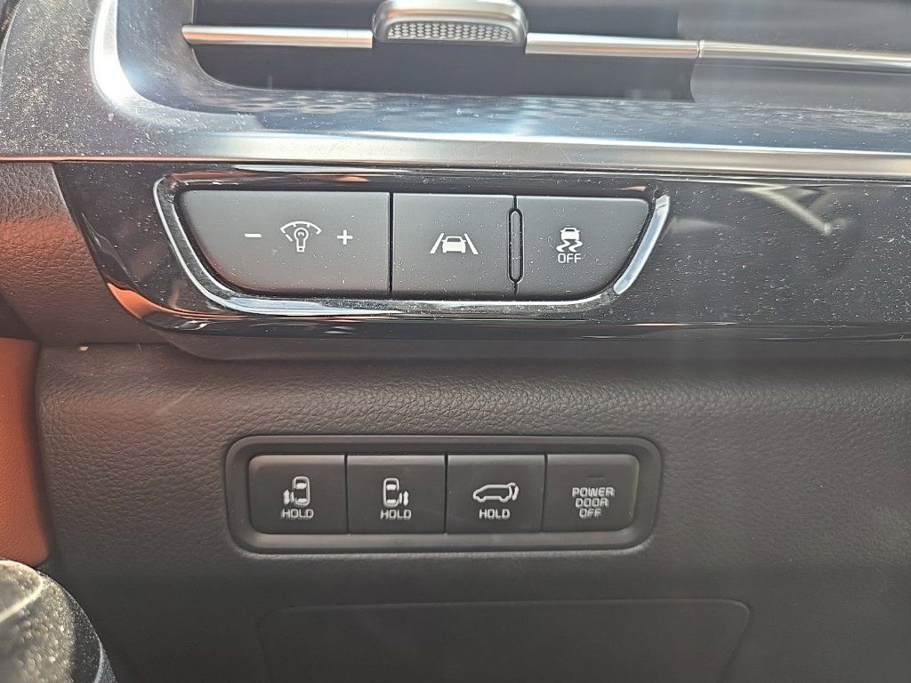 Certified 2022 Kia Carnival SX Prestige FWD image 18