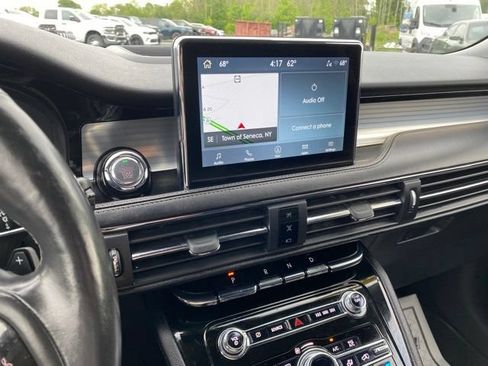 Used 2022 Lincoln Corsair AWD w/ Premium Package image 19