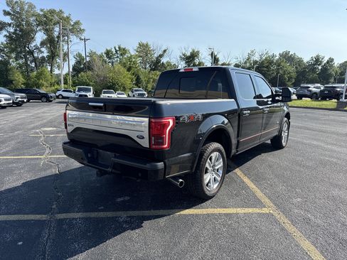 Used 2017 Ford F150 Platinum w/ Equipment Group 701A Luxury AWD/4WD image 5