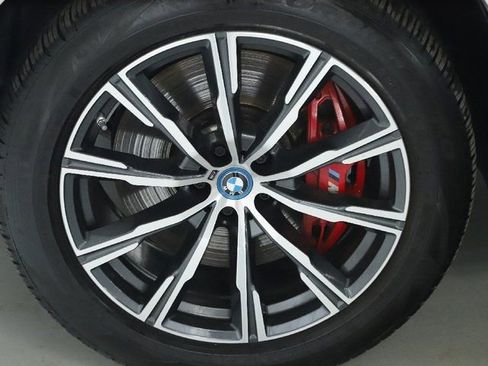 Certified 2022 BMW X5 xDrive45e w/ M Sport Package image 41