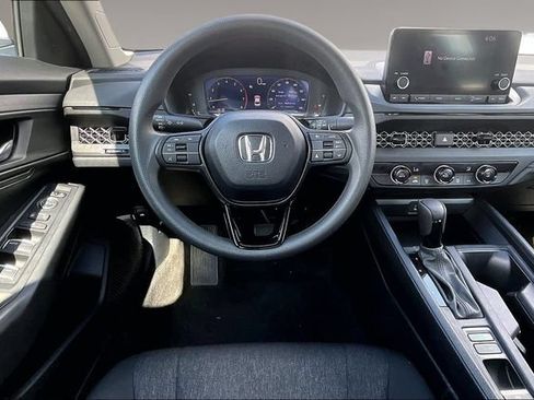Used 2023 Honda Accord LX image 8