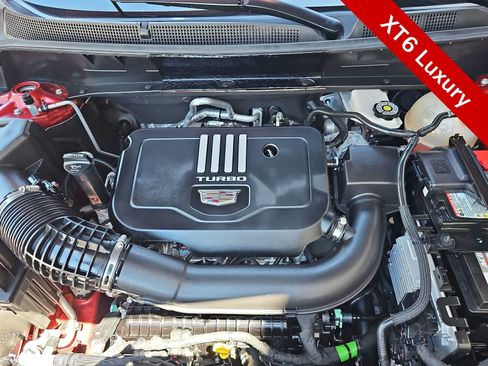 Used 2023 Cadillac XT6 Luxury FWD image 12