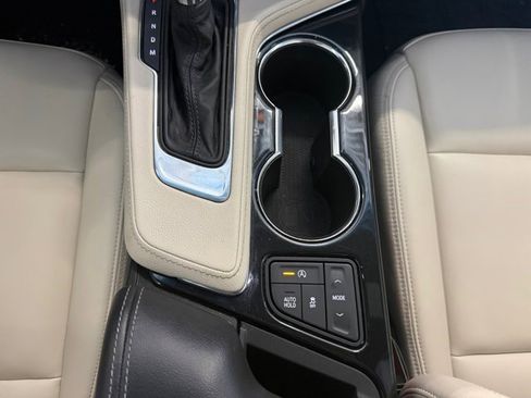 Certified 2022 Cadillac CT4 Luxury w/ Cold Weather Package RWD image 12
