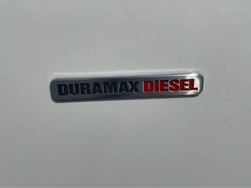 Used 2015 Chevrolet Express 3500 w/ Shuttle Bus Package image 49