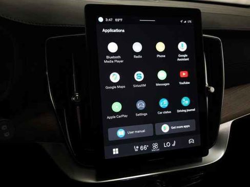 New 2025 Volvo XC90 T8 Plus w/ Protection Package Premier image 19