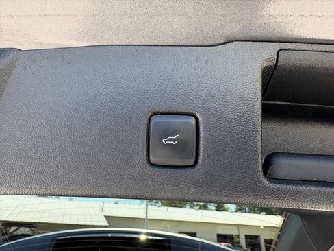 Used 2023 Ford Escape Active w/ Tech Pack #1 AWD/4WD image 24