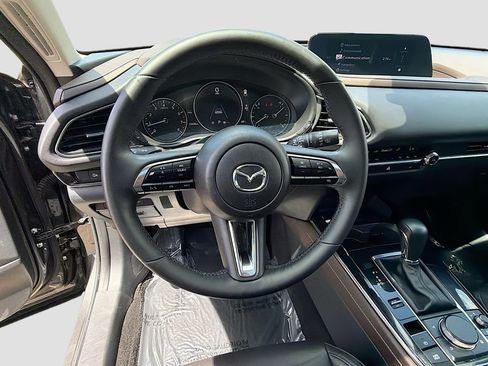 Used 2024 MAZDA CX-30 AWD 2.5 S w/ Premium Package image 11