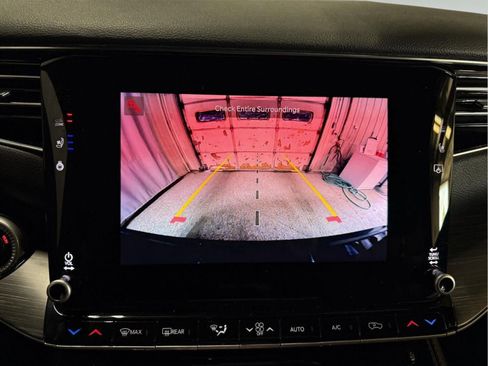 Used 2024 Jeep Wagoneer Series II w/ Flexible Seating Group image 25