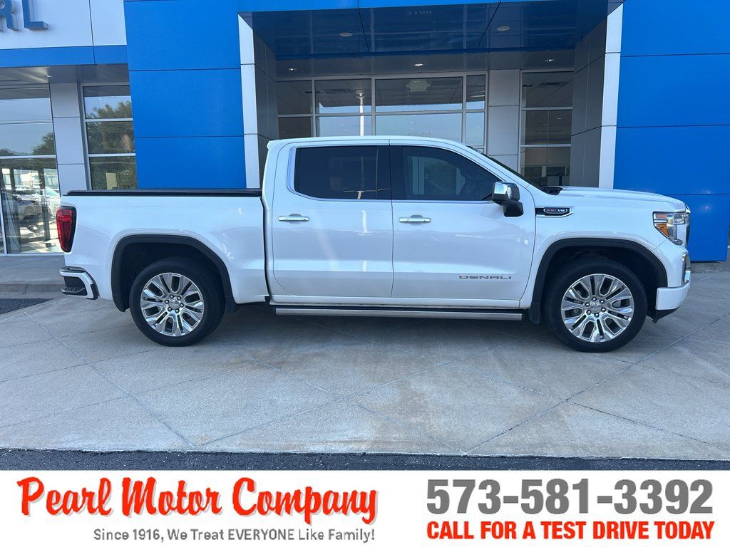 Certified 2020 GMC Sierra 1500 Denali w/ Denali Ultimate Package AWD/4WD image 3