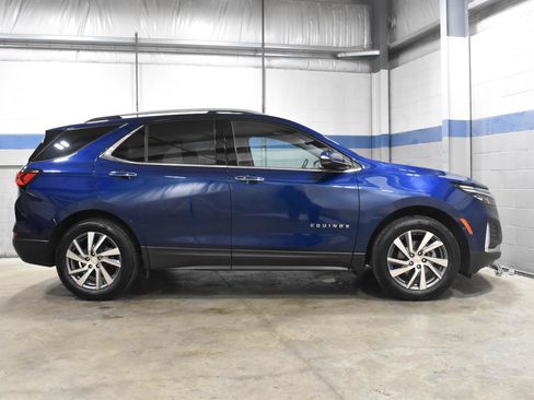Used 2023 Chevrolet Equinox Premier FWD image 28
