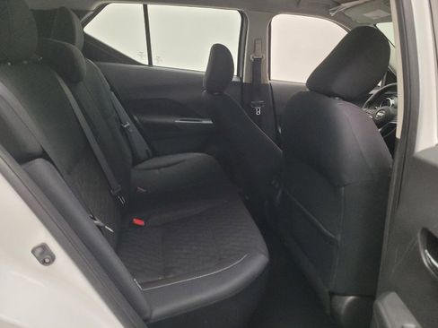 Used 2021 Nissan Kicks SV FWD image 19