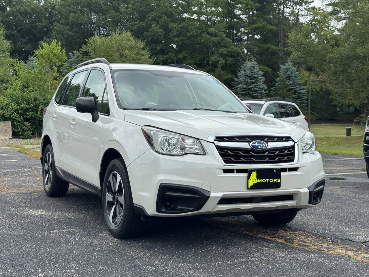 Used 2017 Subaru Forester 2.5i w/ Alloy Wheel Package AWD/4WD image 3
