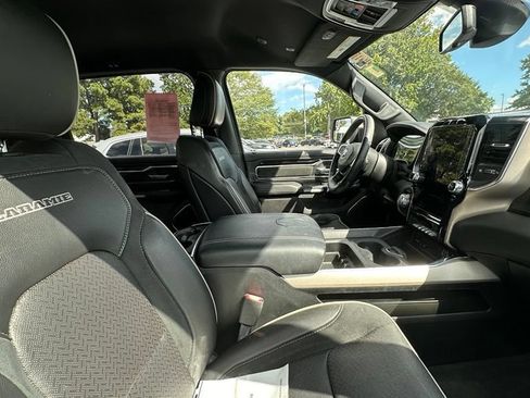 Used 2019 RAM 1500 Laramie w/ Sport Appearance Package AWD/4WD image 5