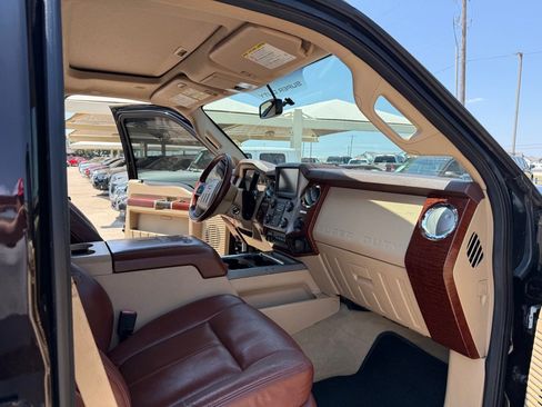 Used 2013 Ford F350 King Ranch w/ FX4 Off Road Pkg AWD/4WD image 18