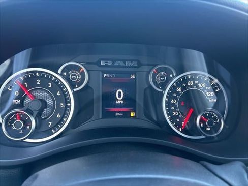 New 2026 RAM 2500 Big Horn AWD/4WD image 40