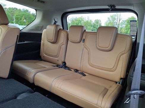 New 2026 INFINITI QX80 Luxe w/ Cargo Package image 6