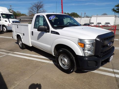 Used 2015 Ford F250 XL image 1