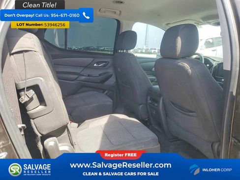Used 2018 Chevrolet Traverse LT FWD image 15