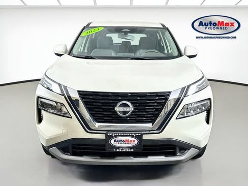 Used 2023 Nissan Rogue SV AWD/4WD image 5