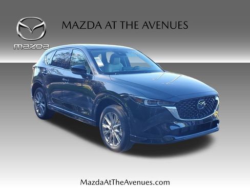 New 2025 MAZDA CX-5 AWD 2.5 S w/ Premium Plus Pkg image 3